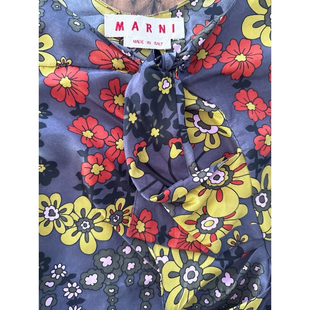 Authentic Marni 100% Silk Vibrant retro Floral Cascading Ruffle Floral Shell Top - Picture 4 of 13